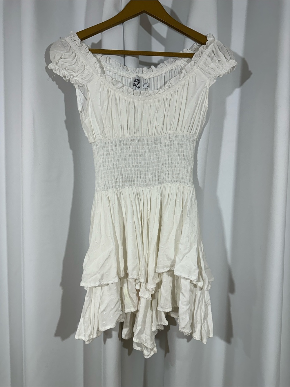 Princess Polly White Off Shoulder Smocked Romper Size 0 Boho Summer Cottagecore